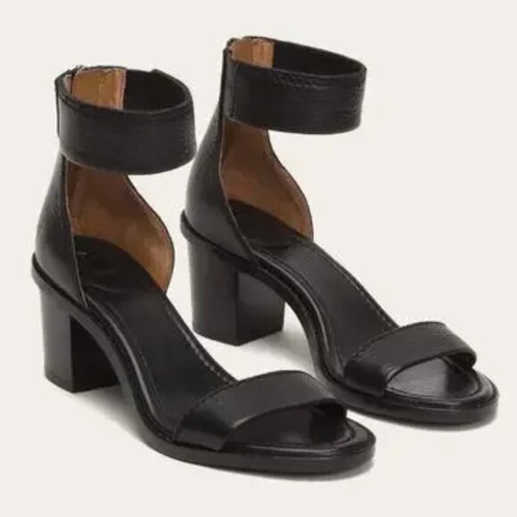 Frye Brielle Back Zip Sandal - Picture 2 of 15